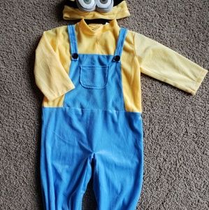 Despicable Me minion Halloween costume